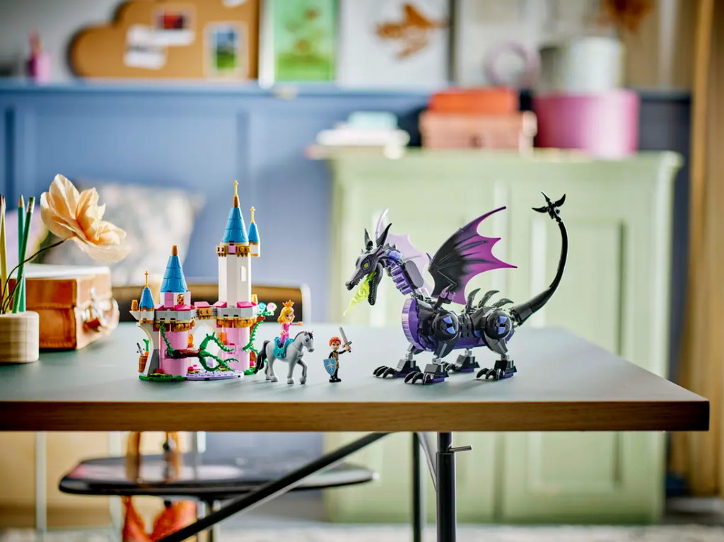 MALEFICA FORMA DE DRAGON