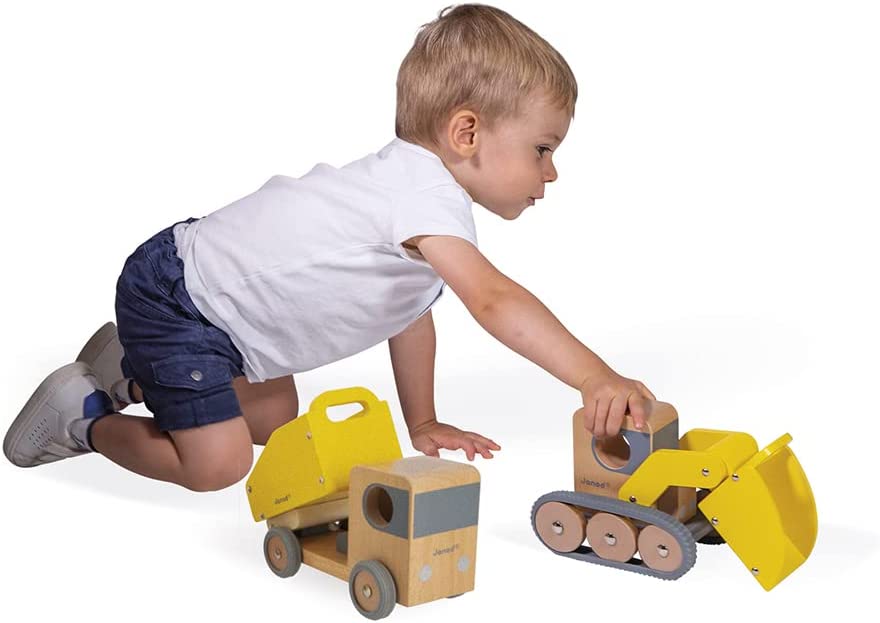 CAMION VOLQUETE Y EXCAVADORA