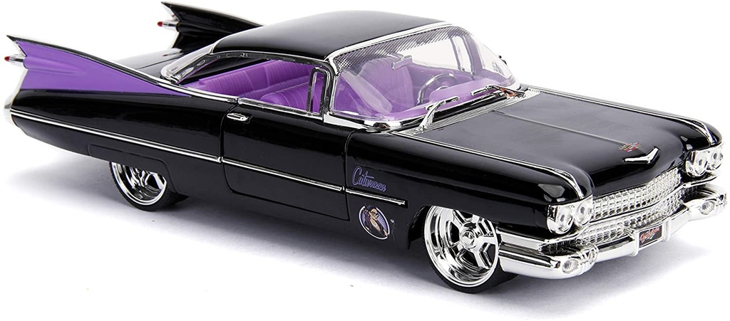 CATWOMAN CADILLAC COUPE DEV.