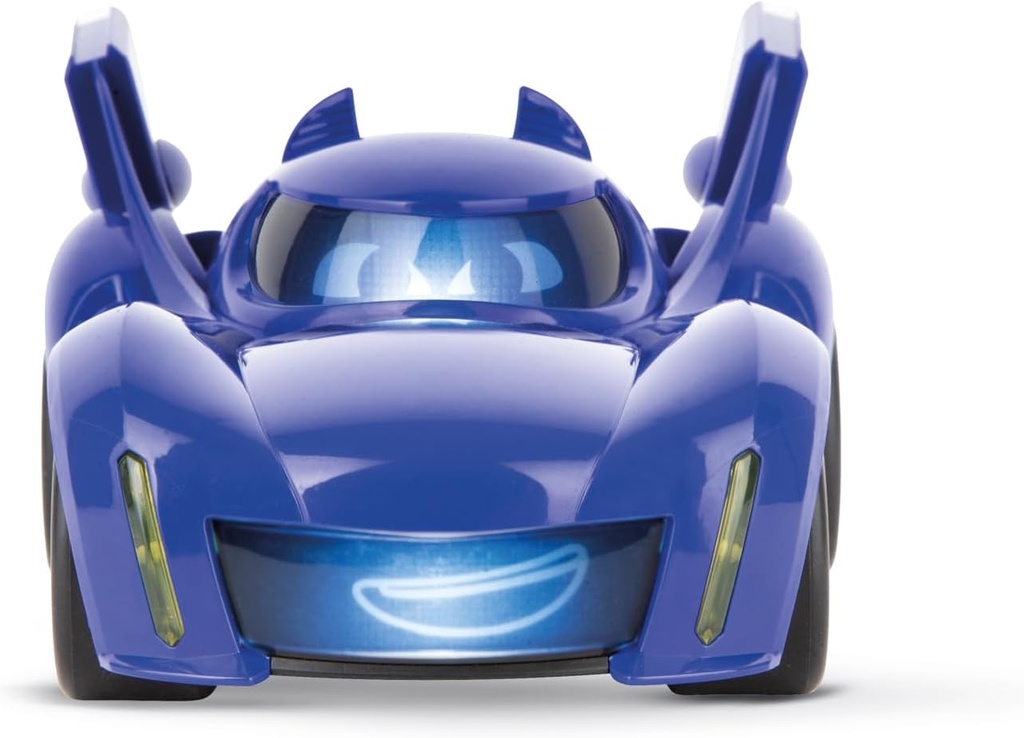 COCHE BATWHEELS R/C. LUZ/SON.                                              