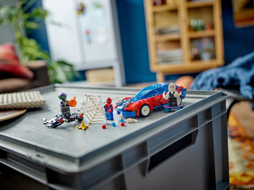 COCHE CARR.SPIDERMAN Y DUENDE