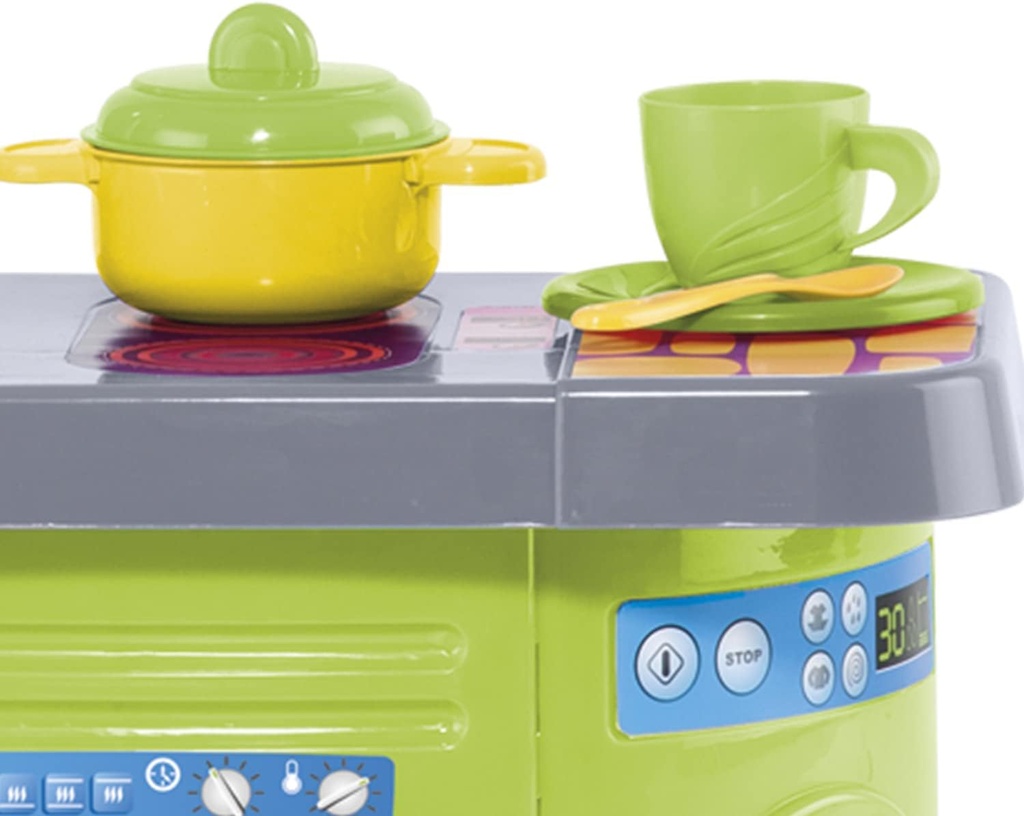 MI PRIMERA COCINA VERDE
