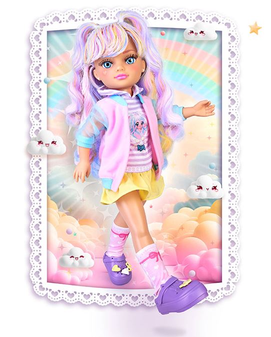 NANCY CHARMS IN STYLE