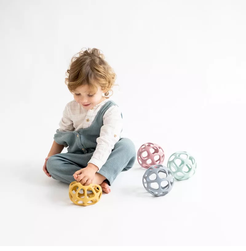 PELOTA SENSORIAL ROSA