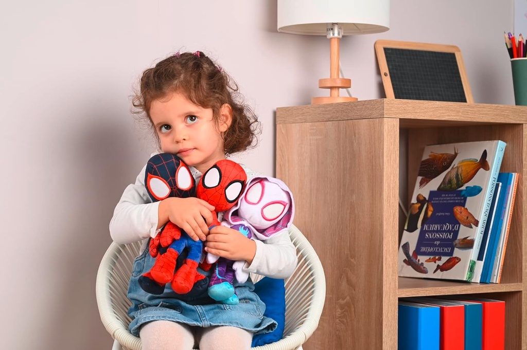 PELUCHE GHOST SPIDER 25 CM.