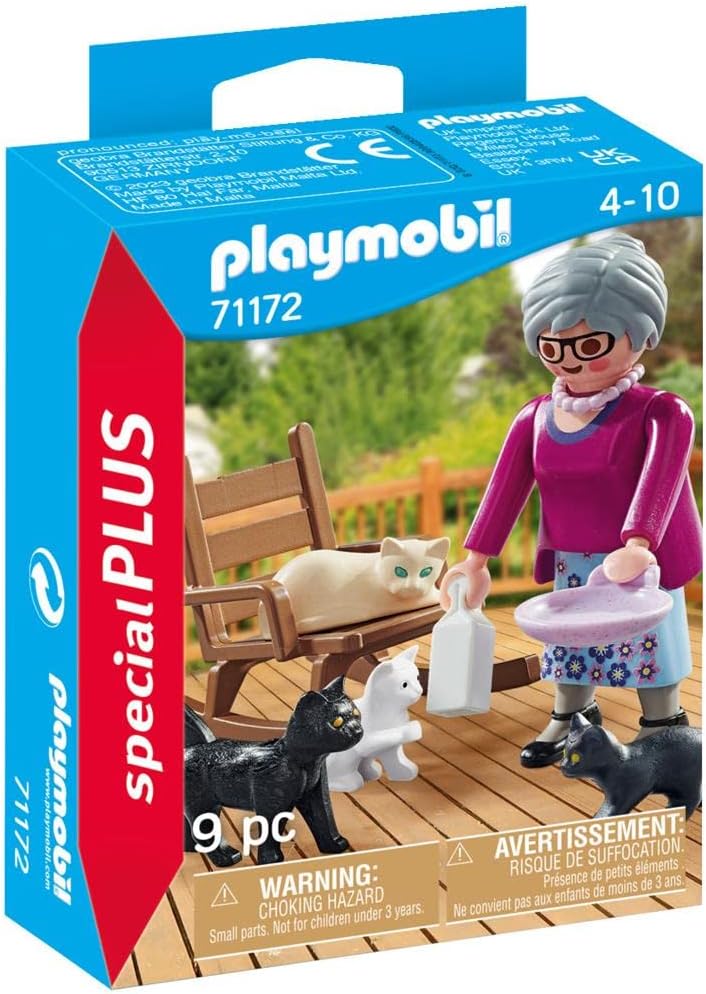 ABUELA C/GATOS
