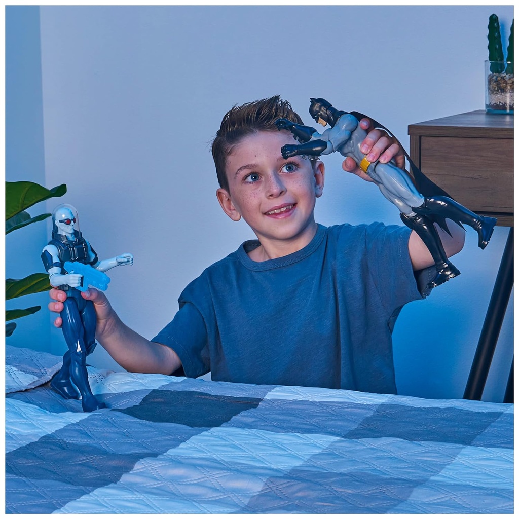 BATMAN 30 CM. CLASSIC