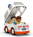 AMBULANCIA Y CONDUCTOR