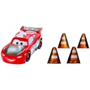 RAYO McQUEEN DERRAPA Y CORRE
