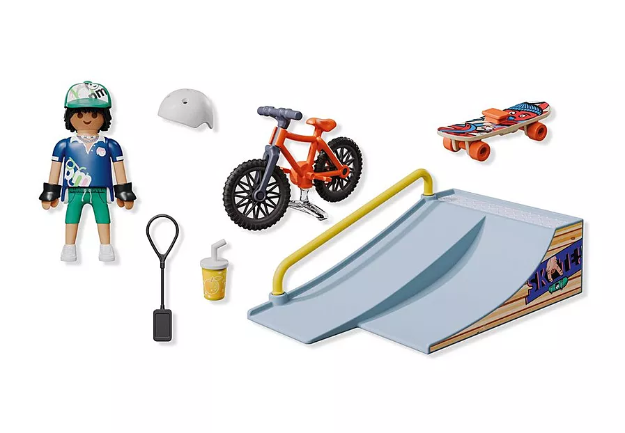 SKATEBOARD C/RAMPA