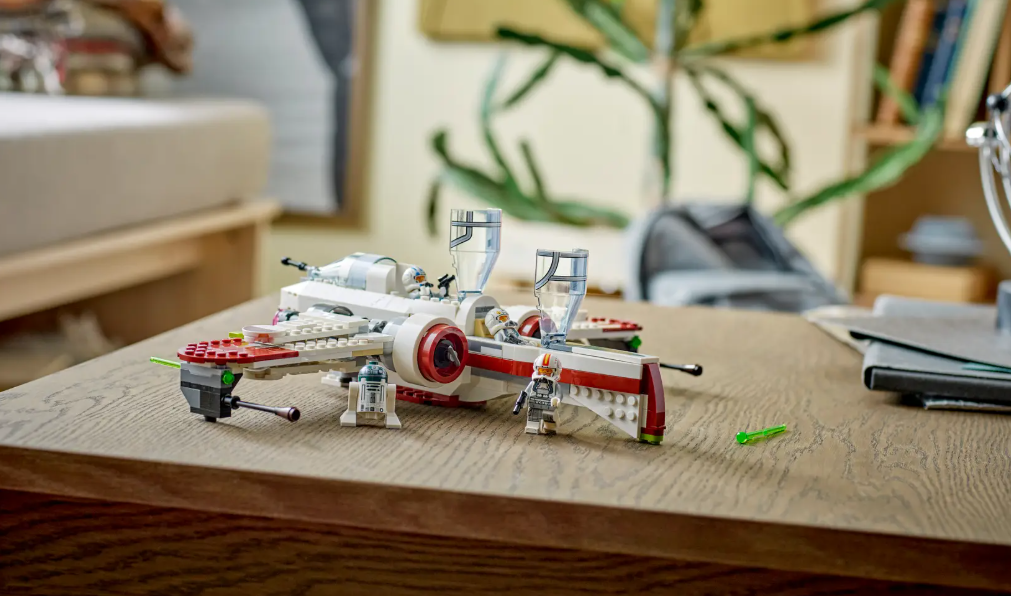 S.W. CAZA ESTELAR ARC-170