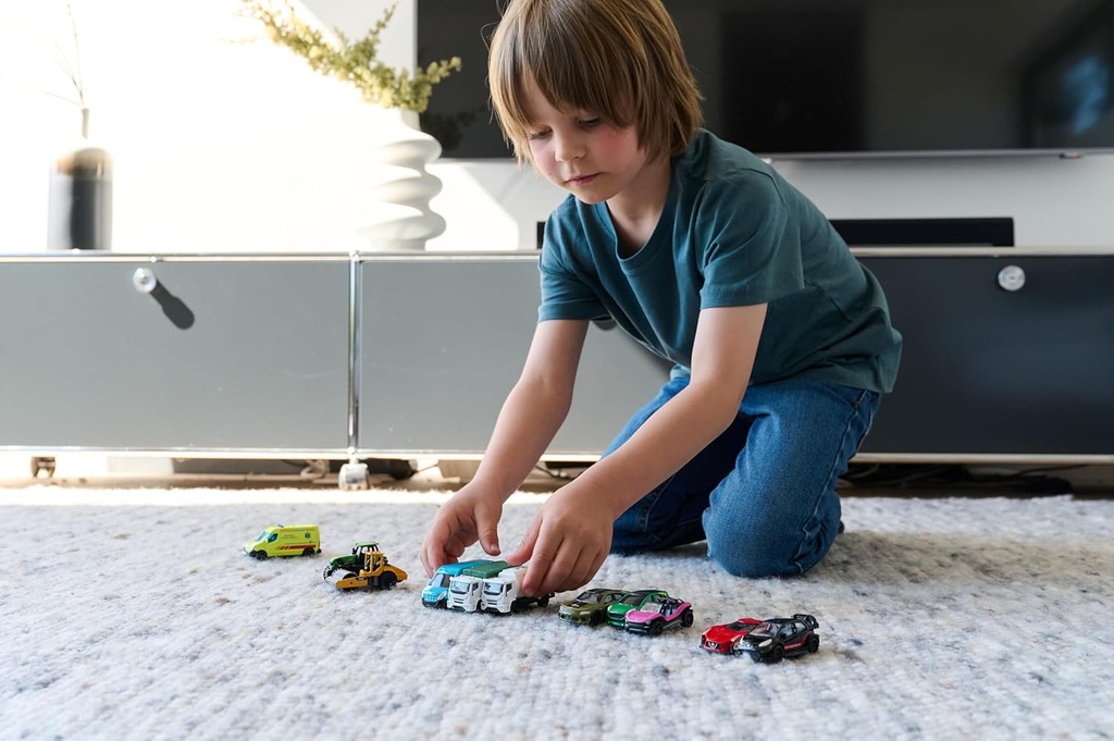 STREET CARS MAJORETTE SURT.