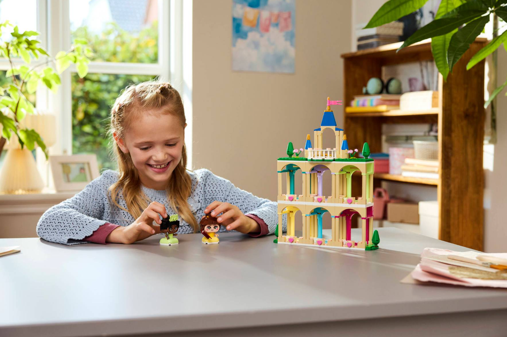 MINI BELLA Y TIANA C/CASTILLO