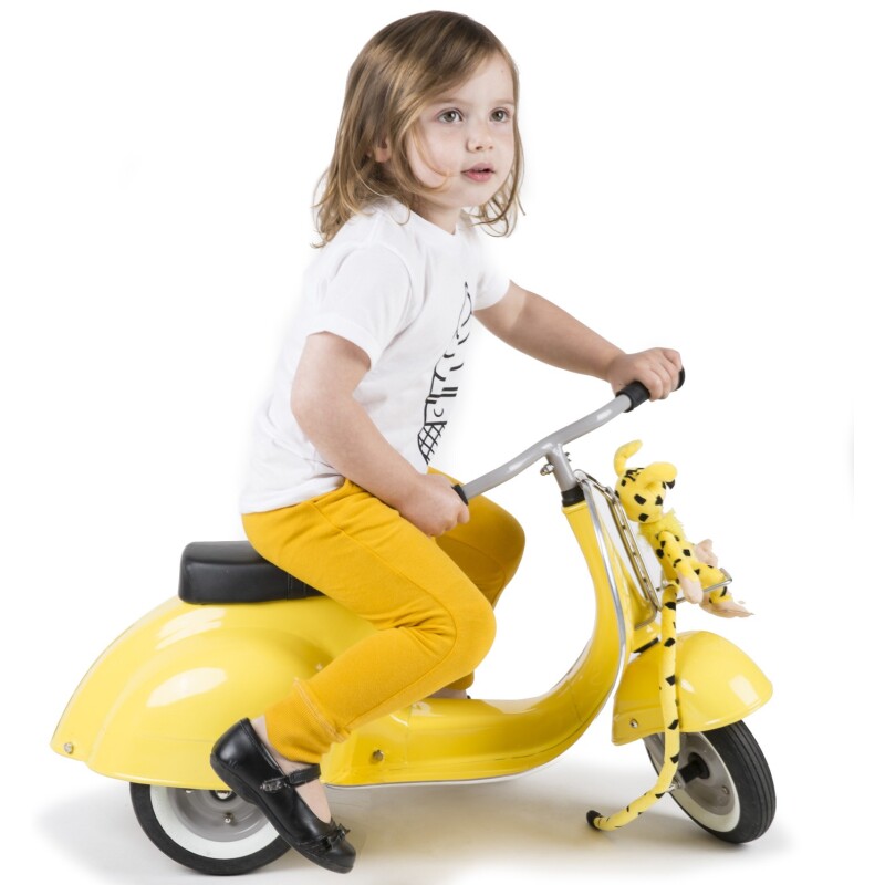 CORREPASILLOS VESPA AMARILLA