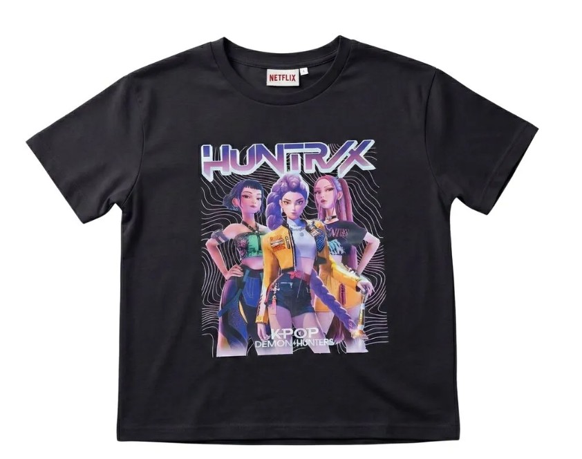 CAMISETA K-POP NEGRA T.14