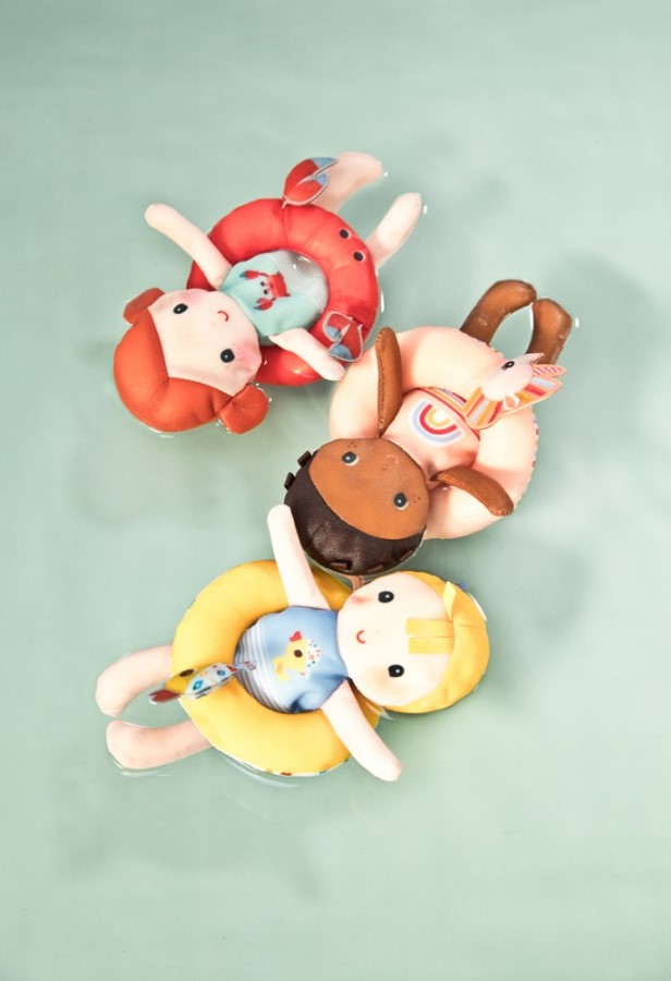 AXEL MUÑECA DE BAÑO CANGREJO